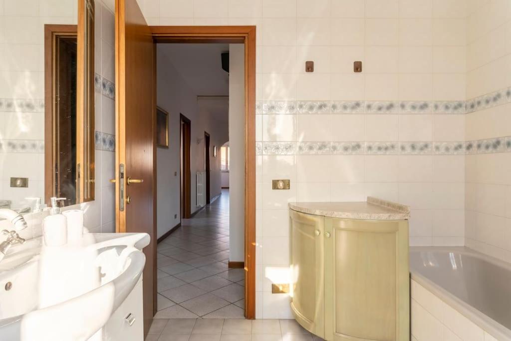 Chic Italian Escape - Casa Vacanze Lorusso Montecatini Terme Eksteriør bilde